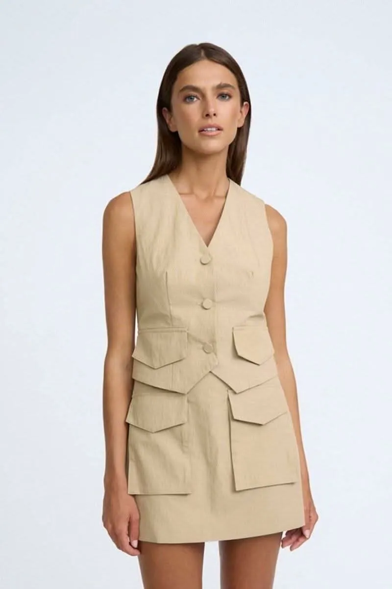 Curve Waist Cargo Mini Skirt