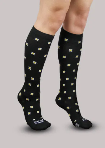 Ease Bold Patterned, 15-20 mmHg, Knee High, Closed Toe