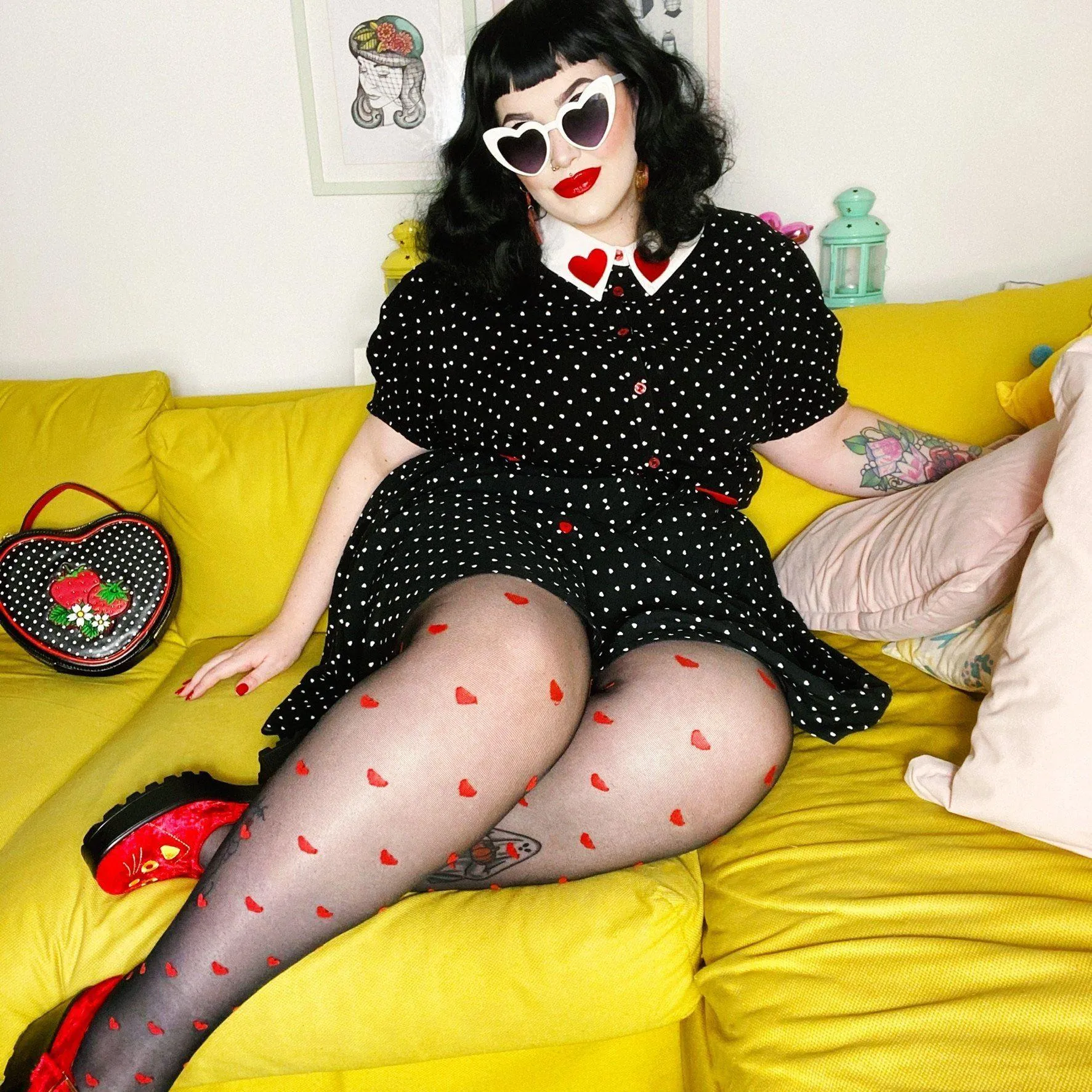 Love Me - Rot